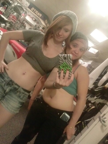 im completley calla, so its no wonder you love me.#follow back #brittish ginger #taken #cuddly #Puerto Rican #MMA #(: