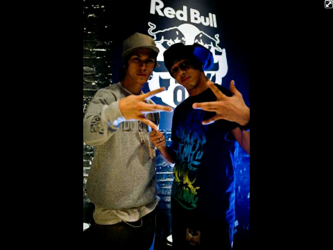 My name is 'I' My problem is 'LOVE' And my solution is 'You' ♥ #512CC20☺♥ #BBoy #USA #Brazil #SkillMethodz #20Dewi512♥