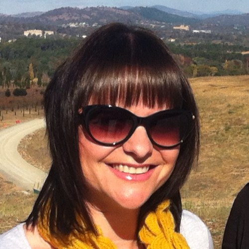 Lover of travel, photography, sports, the beach & summer! Professionally I'm a super organised Digital Project Manager passionate about the Tourism Industry.