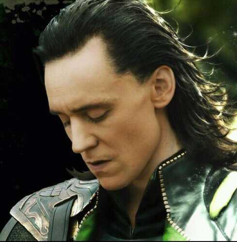Im the rightful king of Asgard! Confused, Heartbroken and want's someone true in my life. [RP 18+ bi] #Single
