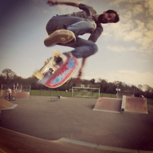 Events person at Enthusiasm Events. Skateboarder, Drummer, VW geek. Music lover.