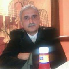 Ex Quaidian
International Relations
Businessman