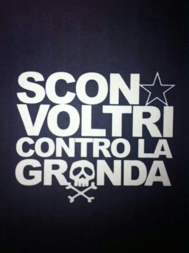 nati nel 1990 come tifoseria della mameli...poi come gruppo musicale