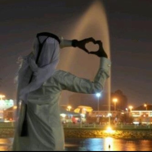 #لست بائسا في رسائلي ، ولا اريد أن يستعطِف احدهم علي ولكنني فقط احب أن أرسل عن احاسيس واقِعيه ليس شرطاً أن تَكون لي اَو تصفني__ ..✉̸̸!♥