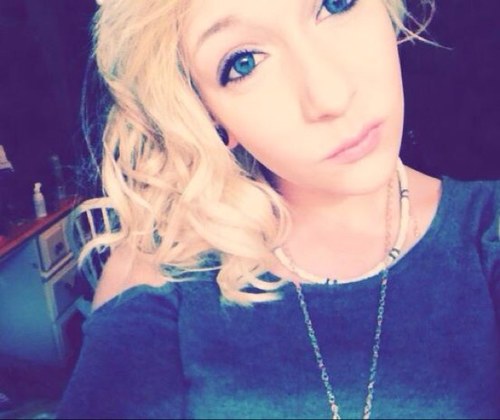 Hey, I'm Krista, DM me if you want to get to know me. If your lost just follow me.(; Taken by an adorable guy.❤ #TeamFollowBack