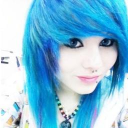 FauxZoe's profile picture. Ello. I'm Zoe, a British girl who moved from the England to the USA. Anyway, I like AA,BVB, PTV,OMAM etc.c: I am tiny,cx that is fine! {F}lying {L}egos #Single