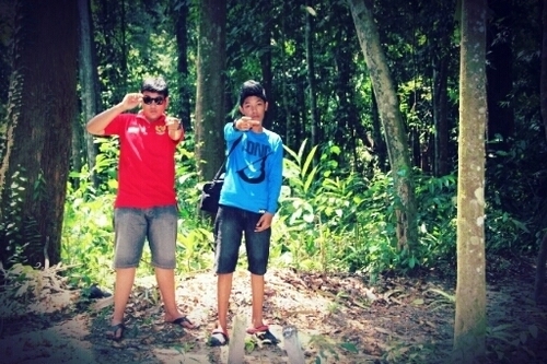 kesederhanaan lah yang aku butuh kan \m/(‾^‾)\m/