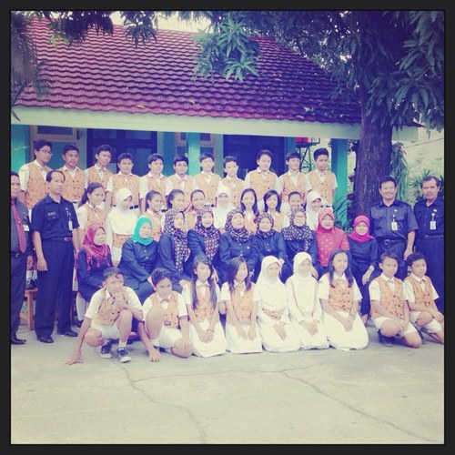 Account of alumni 6B SD15 2k13•Satu tujuan&kebersamaan:)Don't forget #6B2013 #SD152013 always laf Papy Jiyo and Ayah Zen♥