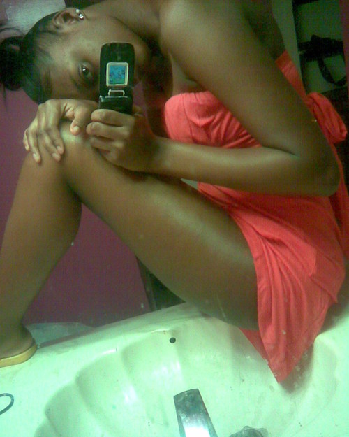 Germany1130's profile picture. Im a very optimistic chick, smart, funny, coo person to hand wit. Im 20 years old attending Spencerian college for medical assistant.