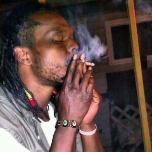 RideMy_Gums's profile picture. #RIPkary #ChattTown Local, follow @RastaLounge n @RASTAsWorld #RastaPromotions #BoredTelevision we do videos, club promos n more, yes we are childish