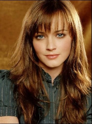Hi I'm Lara. and I follow back. so go and make the follow button blue ;)