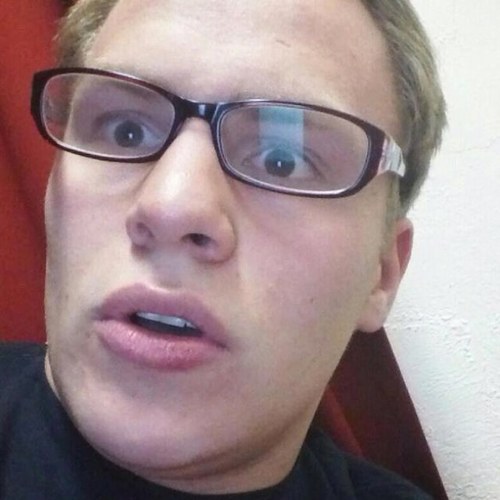 benwright229's profile picture. 