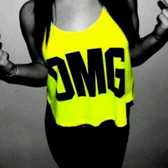 ♥Skatie I luv twitter I luv ppl so pls follow me♥ roses r red♥ violets r blue♥ I luv u and tht is so true ♥