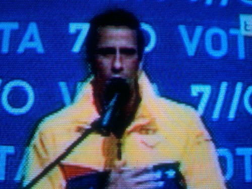 lauryro19's profile picture. 