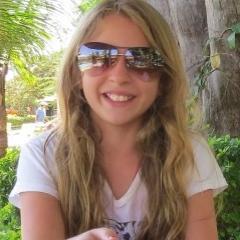Gosto de se diverti,de conhecer varias coisasss,etc,naum precisa de flr td