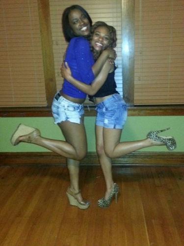 missing my loveed ones♥