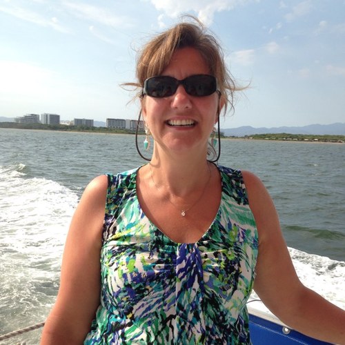 Cathy_DeV's profile picture. Wife, mother, dog lover, I enjoy reading, cooking, wine and my friends