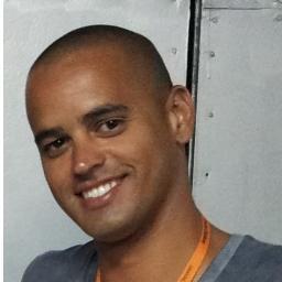 Jalves8's profile picture. 