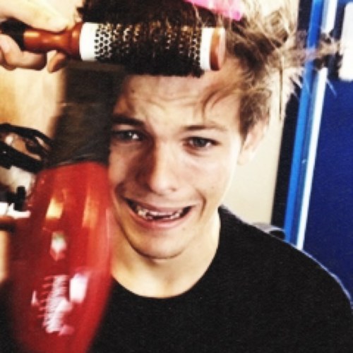louisbemicarrot's profile picture. If i'm your salvation... Welcome to hell
