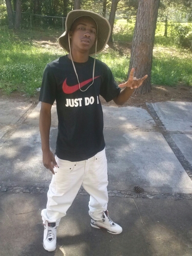 Kickin Real #JotShyt On Dha #West5ide Bossed Up With @BitchIm_JSmooth  But Im 2:12:15:15:4 #FreeQuez.! Skully Gang! #Blatt.