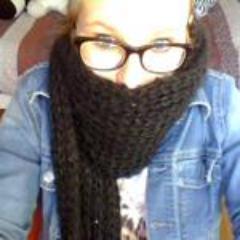 « Je suis un alien sans formes, inhumaine et j'écris pour purger ma peine.. »
 Team #MursArmy #LilWayne #WizKhalifa #Nicki 
A d o p t & F o l l o w Me ! ! ♥