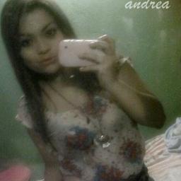 AndreitaR_5's profile picture. :) feliz :)