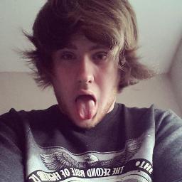 add me on skype: yourl0calcougar