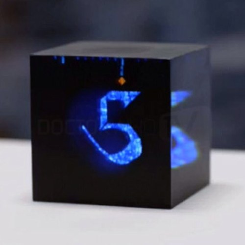 boxinvasion's profile picture. Glamour. Sparkles. Im fabulous, honey.