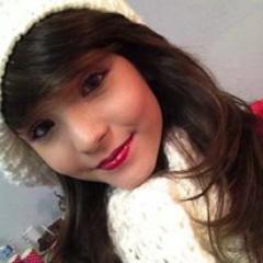 @LariManoela forever,só segue quem ama a @larimanoela!