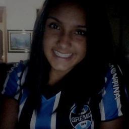 Não viva nesse mundo louco, viva loucamente nesse mundo !