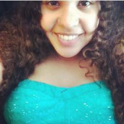 follows back mann:) INSTAGRAM: @bethany_anisa