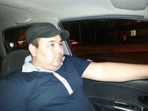 pulat2002's profile picture. 