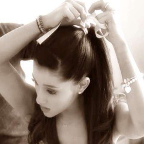 We all know Coco made her do it. Follow for #ArianaFashion. You know you want to bc Ariana always looks fab ♡ (first Ariana style account)