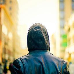 ElSanmo's profile picture. الشخص الذي يمكنه أن يكون أي شخص ويصنع أي شيء سوف يتعرض للنقد والذم وإساءة الفهم ، هذا جزء من ثمن العظمة