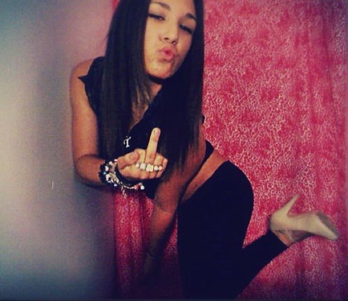 gouveia13xo's profile picture. WILD AS FUCK ❤