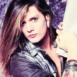 Seguir o Bach pode. Pode seguir eles também: @DicasAxl @DicasSlash @DicasDuff @DicasIzzy e @DicasSteven