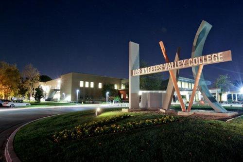 Los Angeles Valley College Library