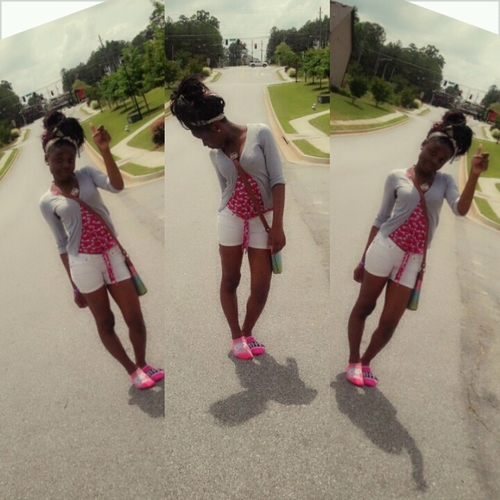 Xprettynaee's profile picture. Im Pretty Fuh Sum But Cool And Funny 	Oh Yea Im Cuffed But Do Wats Left And Follow Me Ill Follow Back