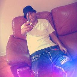 16 year old Rap Artist/Producer for business inquires email : slimdinerocontact@gmail.com