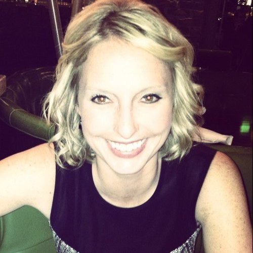 elarrabee's profile picture. 