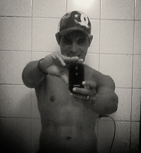 Eu sou o errado que deu certo.@ClubeFollowBack