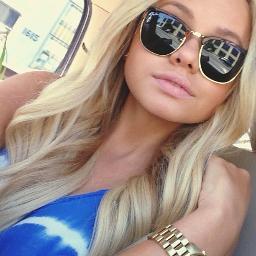 @allisimpson is my inspiration, my idol. She's flawless. She's beautiful and beyond perfect! i love her!