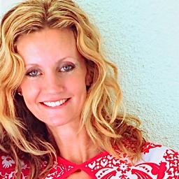 AngelikaMehrens's profile picture. I am an Artist, specialized in Murals, Paintings and Interior Designs