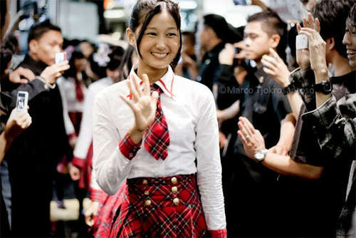 I'm Dreamer,not yet a writer,I'm Rena! Always support @renaJKT48 
 @officialJKT48