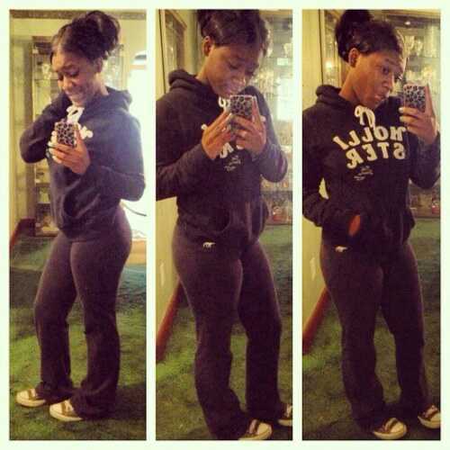 im just living.! i cant trust a soul. 'PRETTY &&' DARKSKINN. FMOI @Shanaii__