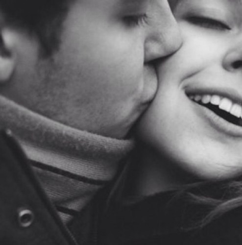 A couple who broke up. Now we are single and killing it. But we still want to glorify our God so we're keeping the account. Tweet at us!  http://t.co/k8ZahE2c6a