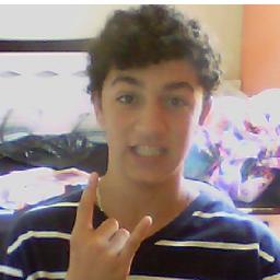 Aquelα que vc fαlα mαl, pαgα-pαu e fαz iguαl '
Nαo importα o quє єu diigα, Vocє irα vαlorizαr pєlo quє vê,julgαr pєlo quє ouviu e opinαr pєlo quє conhєcєu (!)