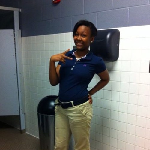 I'M a Funn chickk That Has a Personality out Of this World!!! But Imma be Me No Matta What!!!