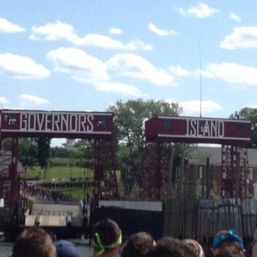 RaverProblems_'s profile picture. #EdmFamily #TranceFamily #HouseNation #Plur #RaverProblems Edm is life