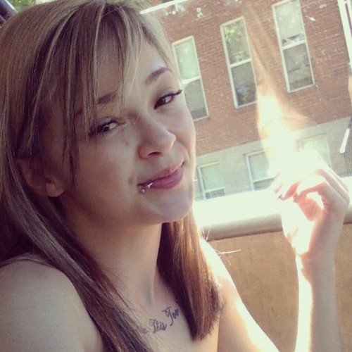 _nofakinpretty's profile picture. all about my aveyah ;: we ain't worried bout shit!! #whitegirl #babymama #teampretty #teamUS